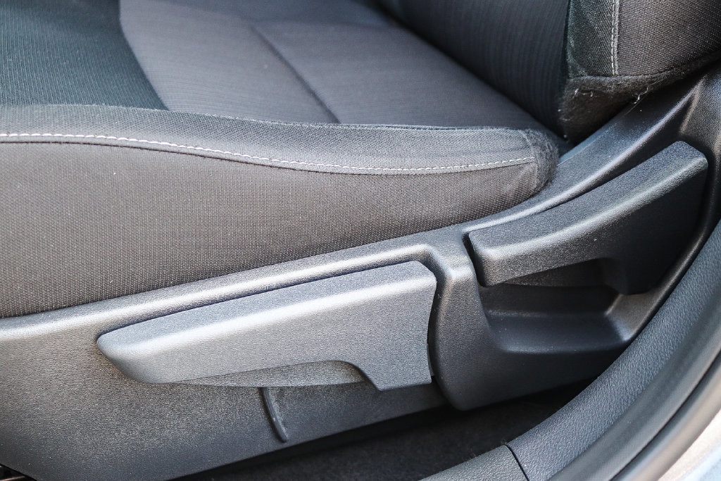 Used 2025 Nissan Sentra SV w/ All-Weather Package FWD image 21