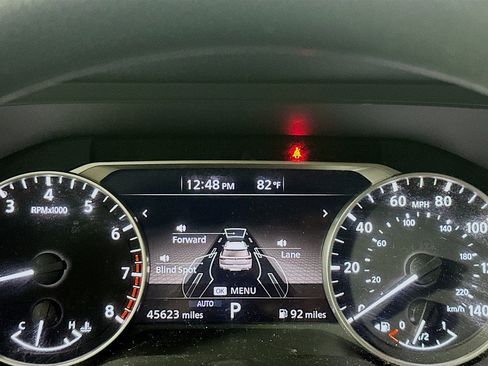 Used 2024 Nissan Pathfinder S AWD/4WD image 19
