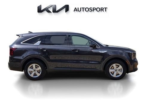 New 2026 Kia Sorento LX image 7