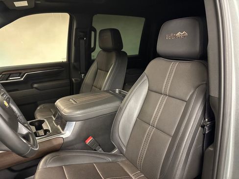Certified 2024 Chevrolet Silverado 2500 High Country image 26