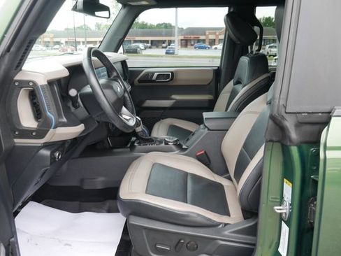 Used 2022 Ford Bronco Wildtrak AWD/4WD image 2