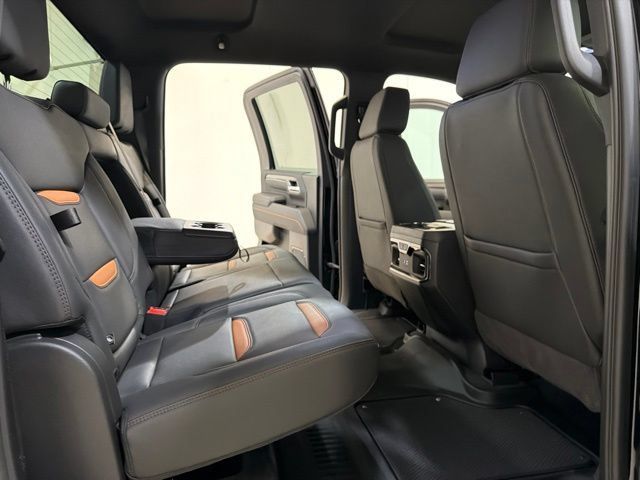 Used 2026 GMC Sierra 2500 AT4 AWD/4WD image 24