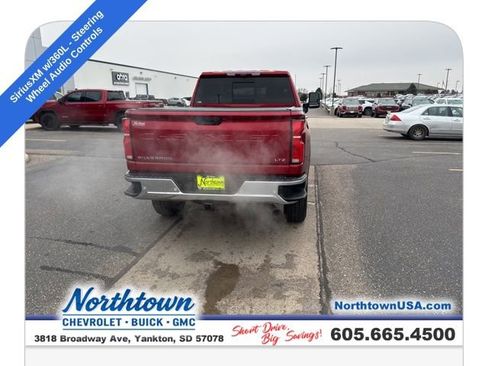 Used 2024 Chevrolet Silverado 2500 LTZ w/ LTZ Premium Package image 7