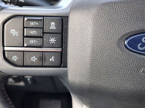 Used 2024 Ford F150 Lightning Lariat image 23