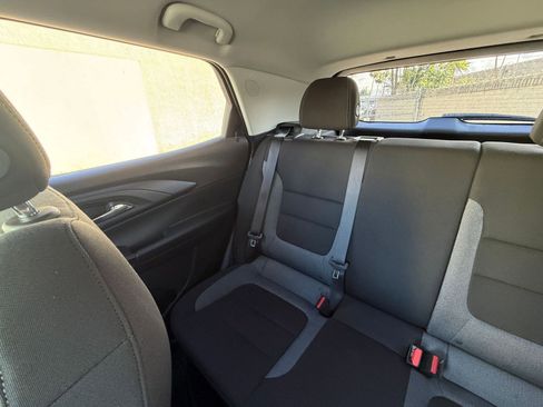 Used 2025 Chevrolet TrailBlazer LT FWD image 38