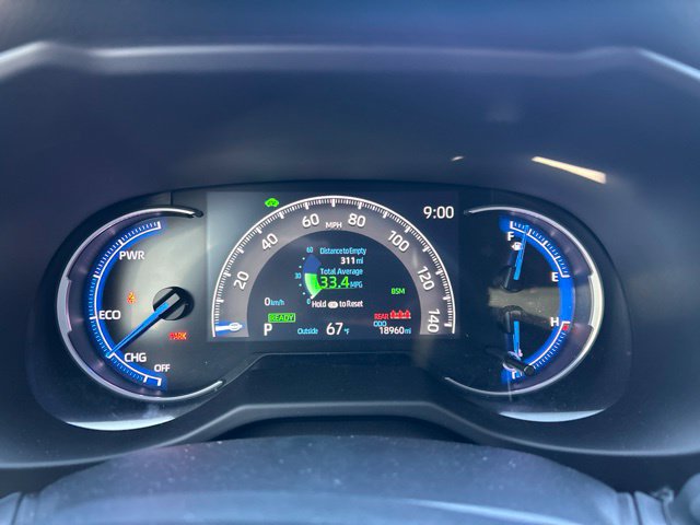 Used 2024 Toyota RAV4 XSE AWD/4WD image 16