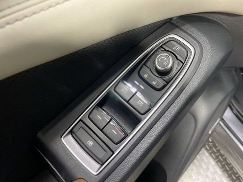 Used 2021 Subaru Ascent Touring w/ Popular Package #2A image 13