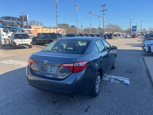 Used 2018 Toyota Corolla L image 4