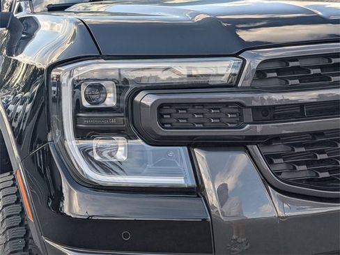 Certified 2024 Ford Ranger Lariat w/ FX4 Off-Road Package image 10