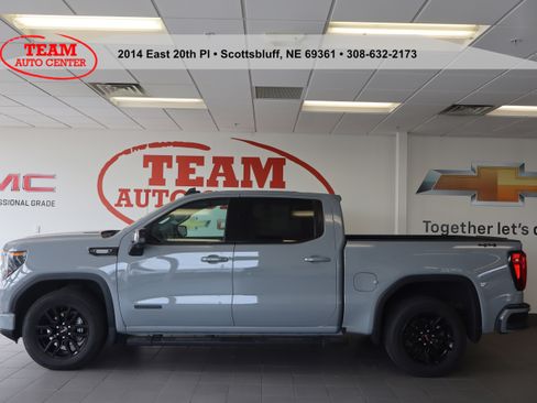 Certified 2024 GMC Sierra 1500 Elevation w/ Elevation Premium Package AWD/4WD image 1