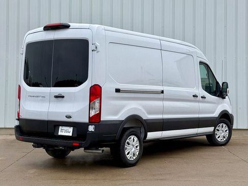 New 2025 Ford Transit 250 148 Medium Roof w/ Load Area Protection Package RWD image 5