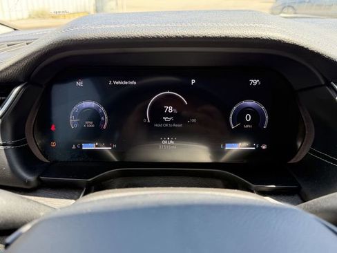 Used 2024 Jeep Grand Cherokee L Limited w/ Black Appearance Package image 29