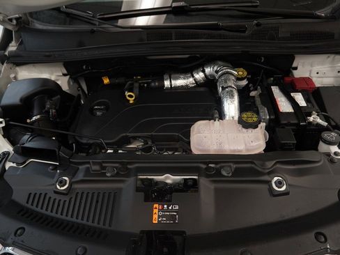 Certified 2022 Buick Encore Preferred w/ Safety Package image 36