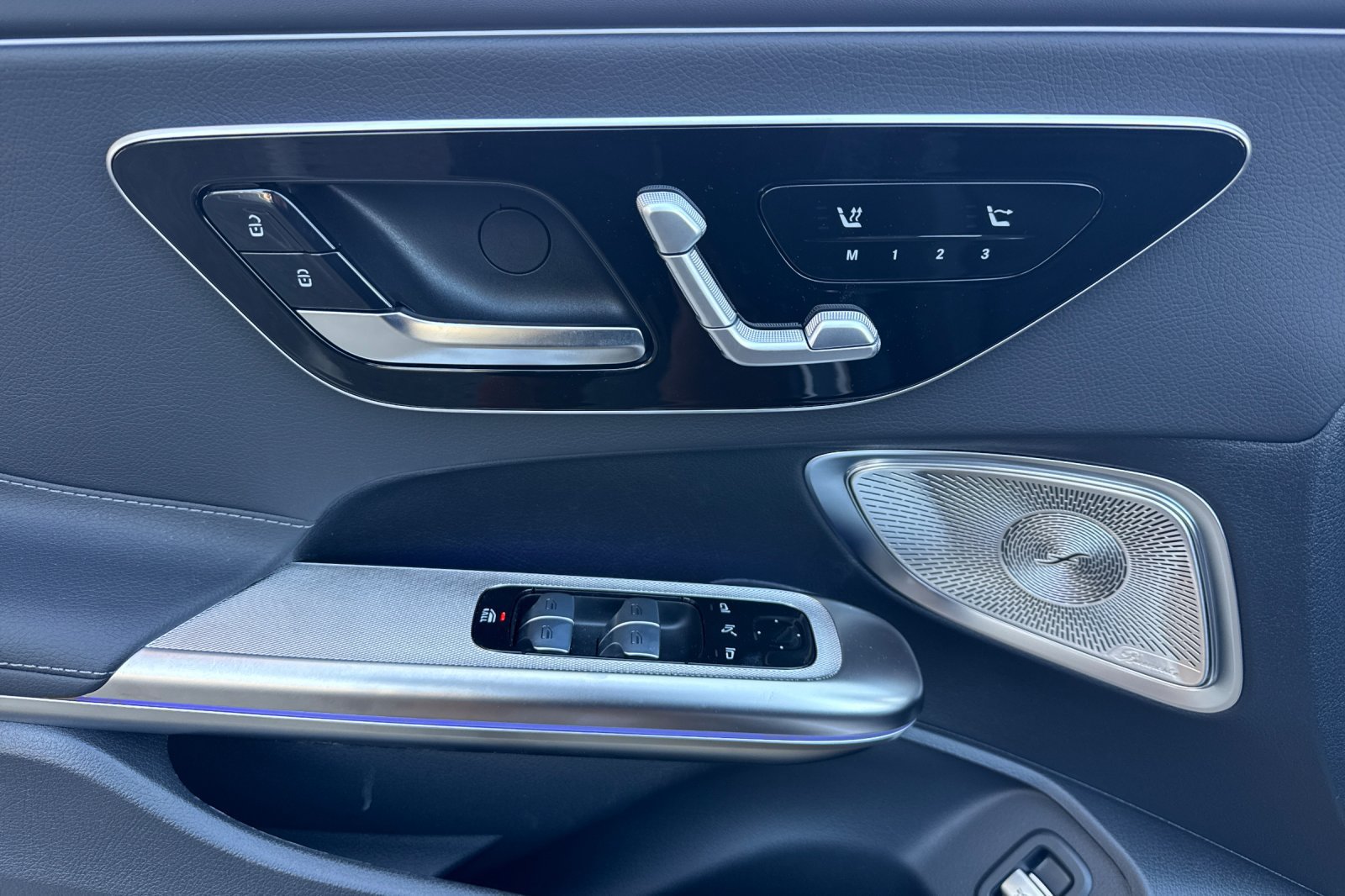 New 2027 Mercedes-Benz CLE 450 4MATIC Cabriolet image 12
