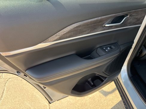 New 2025 Jeep Grand Cherokee Limited image 21