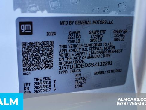 Used 2025 GMC Sierra 1500 SLT image 39