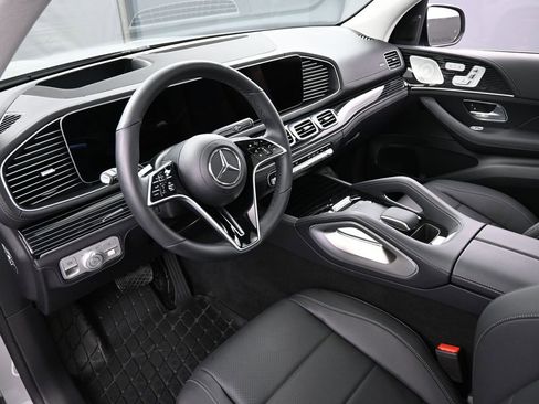 Used 2026 Mercedes-Benz GLE 450 4MATIC image 4