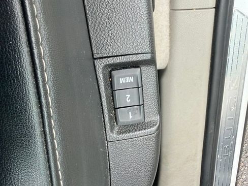 Used 2016 Buick Encore Leather FWD image 10