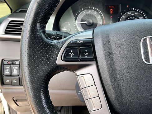 Used 2014 Honda Odyssey Touring image 21