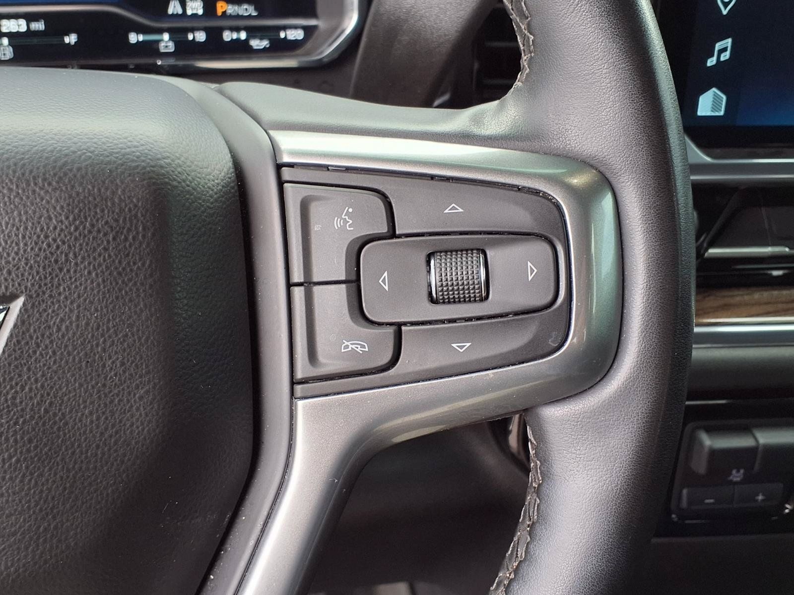 Used 2024 Chevrolet Silverado 1500 LT AWD/4WD image 22