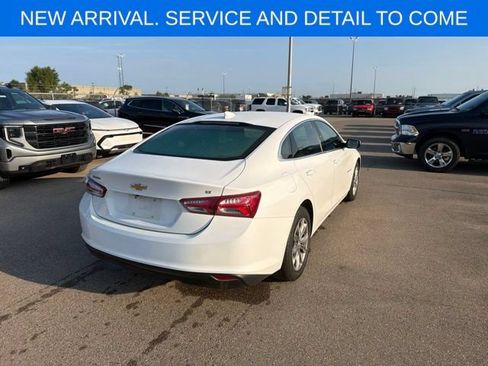 Used 2019 Chevrolet Malibu LT FWD image 10