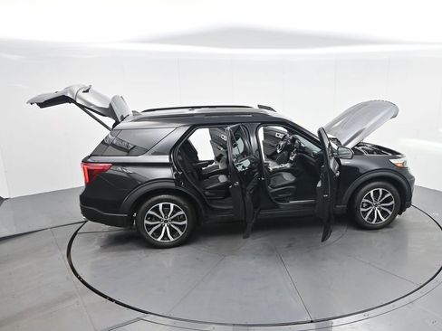 Used 2023 Ford Explorer ST-Line w/ Class IV Trailer Tow Package image 43