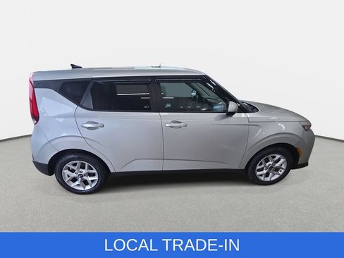 Used 2021 Kia Soul S FWD image 4
