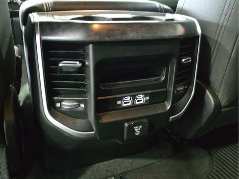 Used 2021 RAM 1500 Big Horn AWD/4WD image 22
