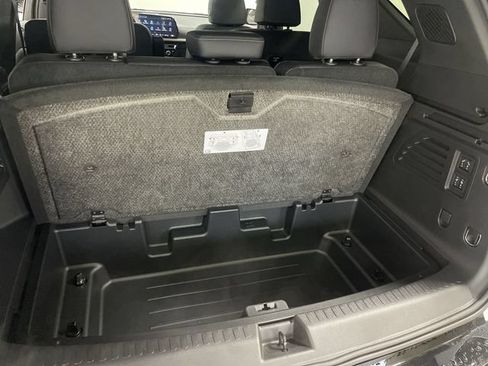Certified 2025 Chevrolet Traverse High Country AWD/4WD image 26
