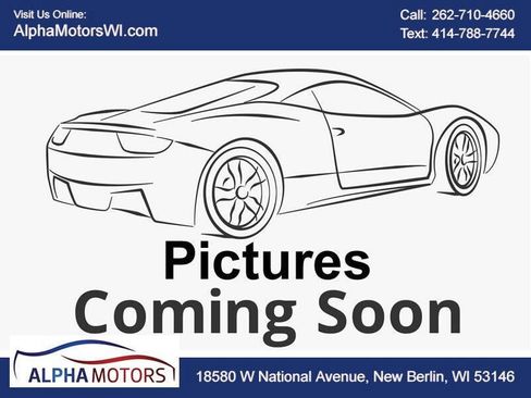 Used 2019 Nissan Kicks SV FWD image 1