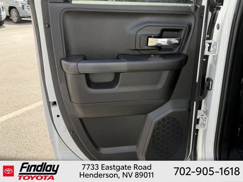 Used 2024 RAM 1500 Warlock RWD image 18