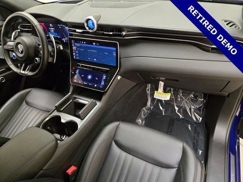 Certified 2024 Maserati Grecale GT image 26