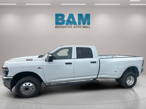 New 2026 RAM 3500 Tradesman image 5