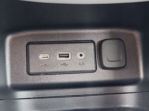 Certified 2024 Chevrolet Equinox LS image 12