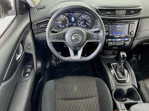 Used 2019 Nissan Rogue SV AWD/4WD image 21