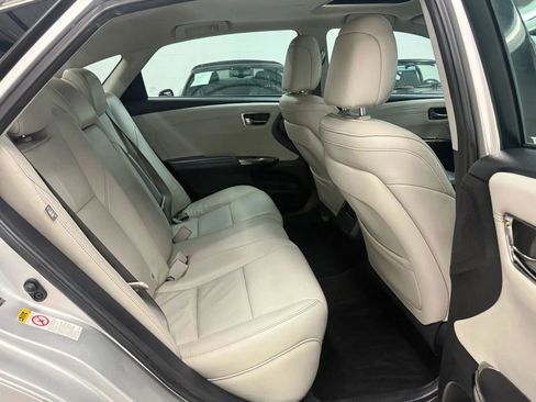 Used 2013 Toyota Avalon XLE Touring FWD image 22