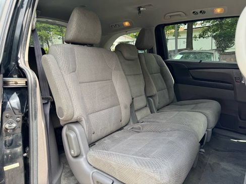 Used 2016 Honda Odyssey SE image 21
