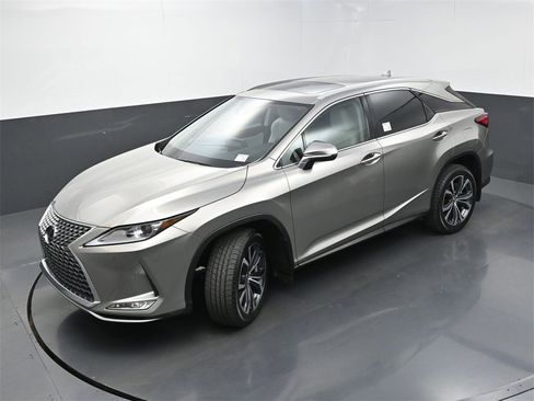 Used 2022 Lexus RX 350 FWD w/ Premium Package image 34
