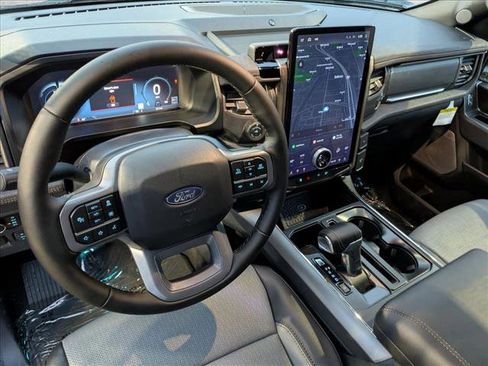 New 2025 Ford F150 Lightning Lariat image 3