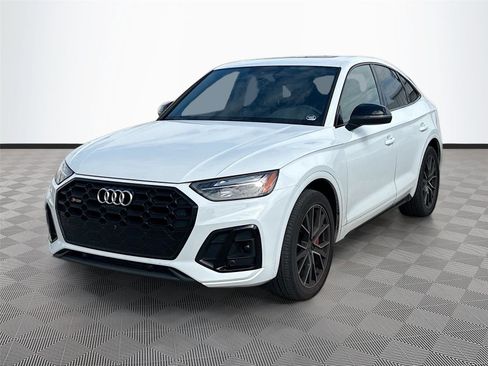 Used 2023 Audi SQ5 Premium Plus w/ Premium Plus Package AWD/4WD image 3