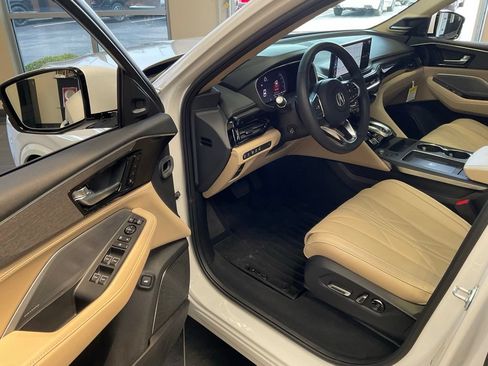 Certified 2026 Acura MDX SH-AWD w/ Advance Package image 10