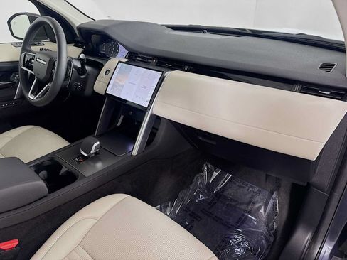 Certified 2024 Land Rover Discovery Sport S AWD/4WD image 26