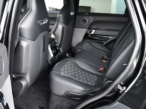 Used 2022 Land Rover Range Rover Sport SVR AWD/4WD image 18