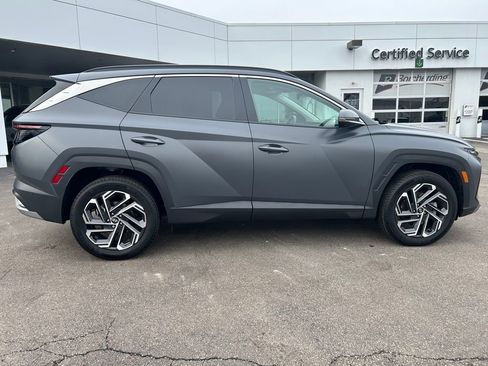 Used 2025 Hyundai Tucson Limited image 8