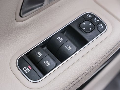 Certified 2023 Mercedes-Benz CLA 250 image 21