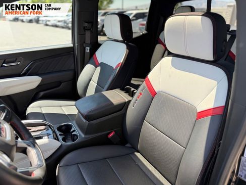 Used 2024 GMC Canyon AT4X AWD/4WD image 29