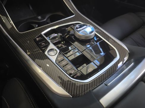 New 2026 BMW X5 M60i w/ Executive Package image 18