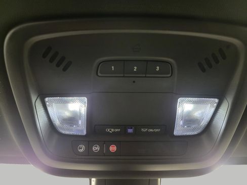 Used 2023 Chevrolet Traverse LT w/ LPO, Floor Liner Package AWD/4WD image 18