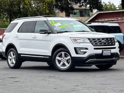 Certified 2017 Ford Explorer XLT