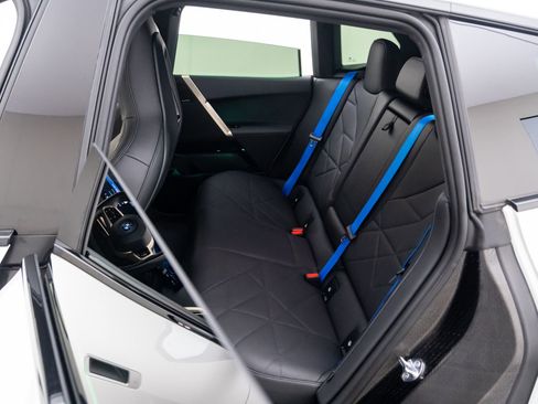 Used 2024 BMW iX xDrive50 w/ Convenience Package image 17